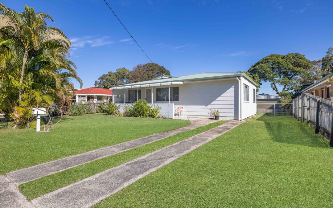 98 Palmer Avenue Golden Beach